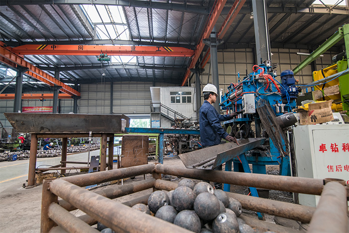 胶南螺栓球基准孔加工